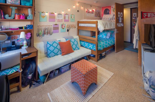 Things to Take to College Dorm